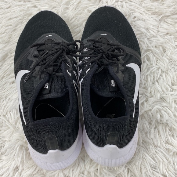 Nike Athletic Running Shoes - Picture 2 of 7
